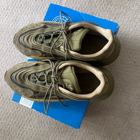 Adidas Green Ozelia Sneakers 💚 - Picture 5 of 7